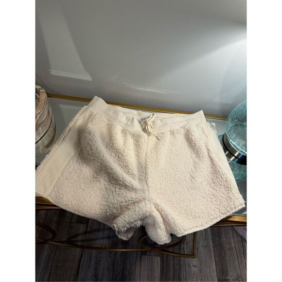 NWT PJ SALVAGE Sherpa Sleep Shorts - Picture 1 of 7